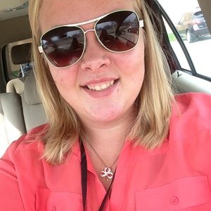 Meet your Posher, Amber